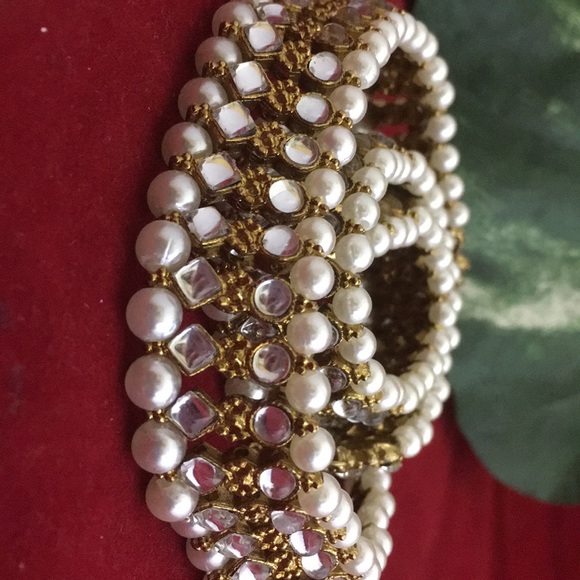 NWOT beautiful anklets - Picture 3 of 8